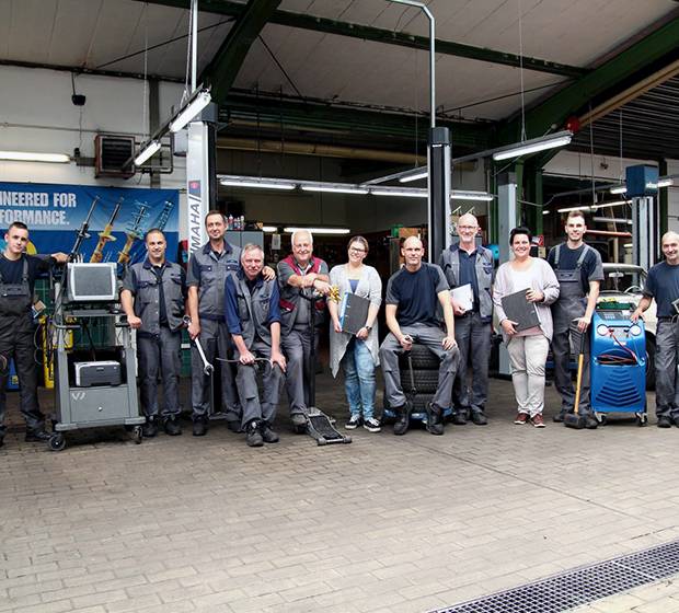 Das Team Rotthauser Autohaus